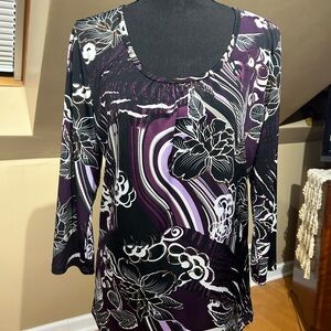 Women’s medium top